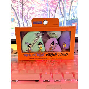 Peanuts x Celavi Makeup Sponge Blender Puff Set 4 Pc Trick or Treat Halloween